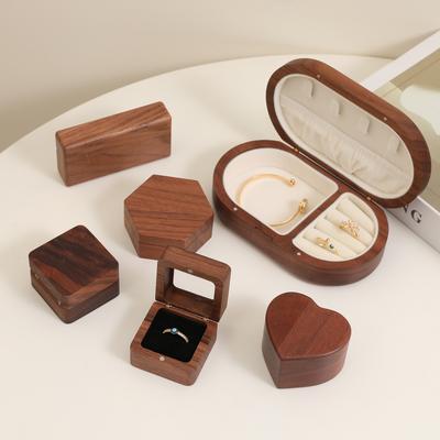 Schmuck & Accessoires – Schmuckschatullen