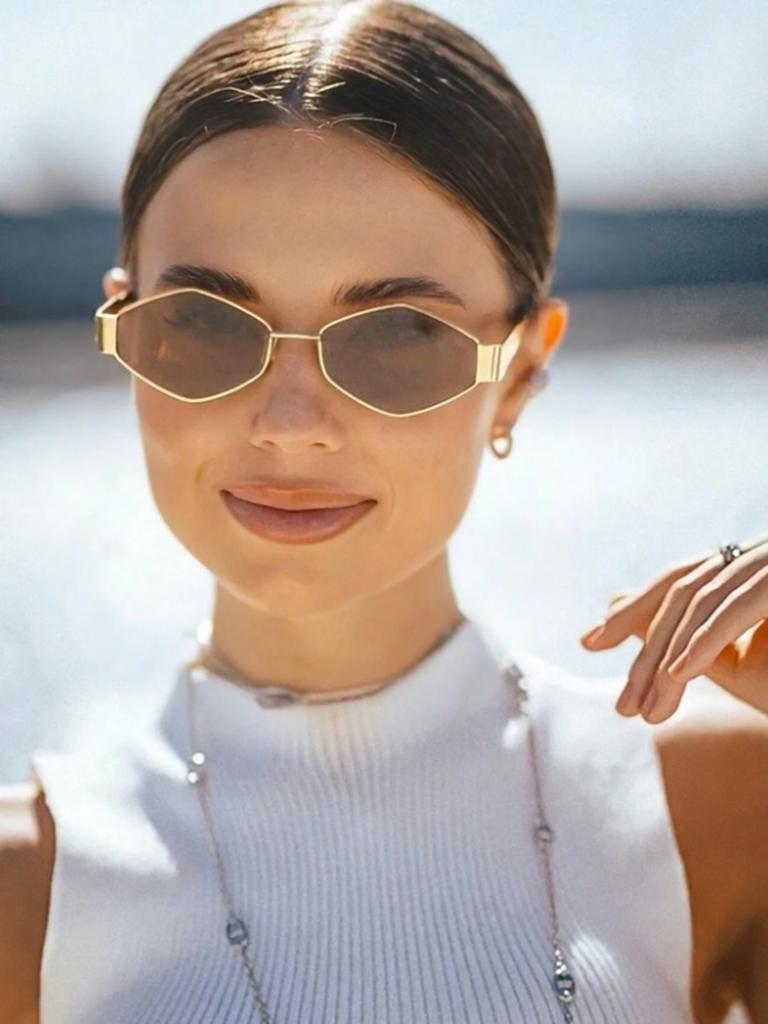 1Pc Fashionable Rhombus Glass Frame Glasses Suitable for Any Face Shape Perfect for Parties Holiday Gifts Unisex