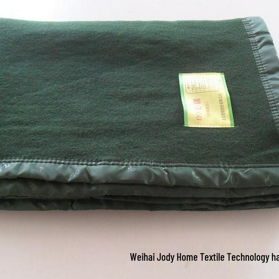 Militärgrüne 60% Woll-Decke für Wohnheim oder Sofa