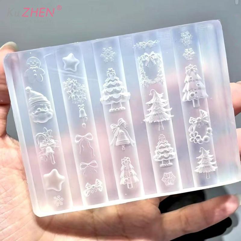 3D Silicone Nail Mold DIY Christmas Tree Snowman Gingerbread Man Transparent Template Nail Art Decorations Manicure Design Tool