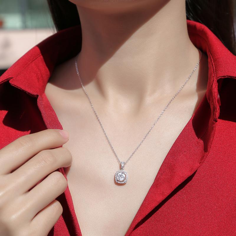 Bague Ringen S925 Silver Set 1ct Moissanite Square Bag Pendant With European And American Collarbone Chain