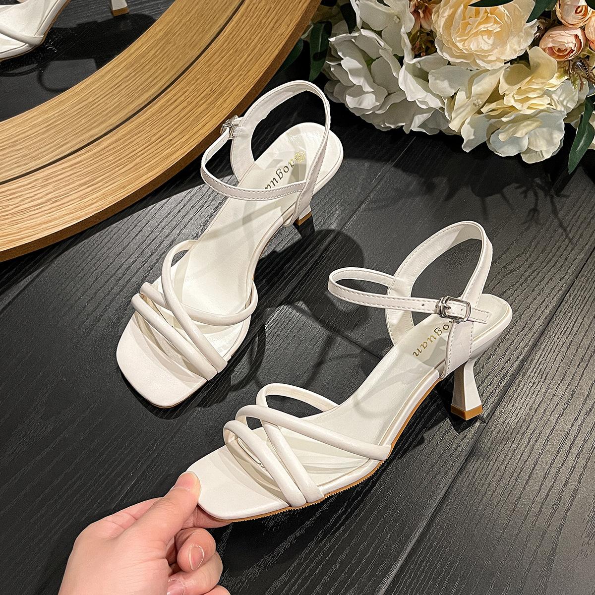 

Simple and sexy one-word buckle with high-heeled sandals for women s 2025 new summer French stiletto open-toe with skirt sandals 40