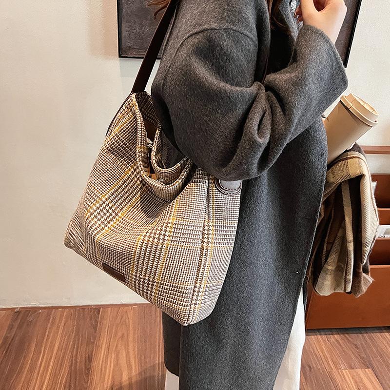 2025 new style fashion large capacity shoulder bag leopard print tote bag