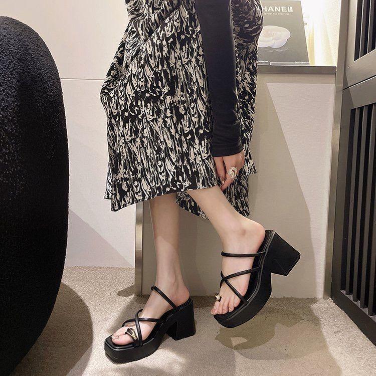 Fashion Women's High-heeled Outer Wear Versatile Cool Slippers Women's 2025 Summer New Internet Celebrity Thick Heel Thick Bottom Toe