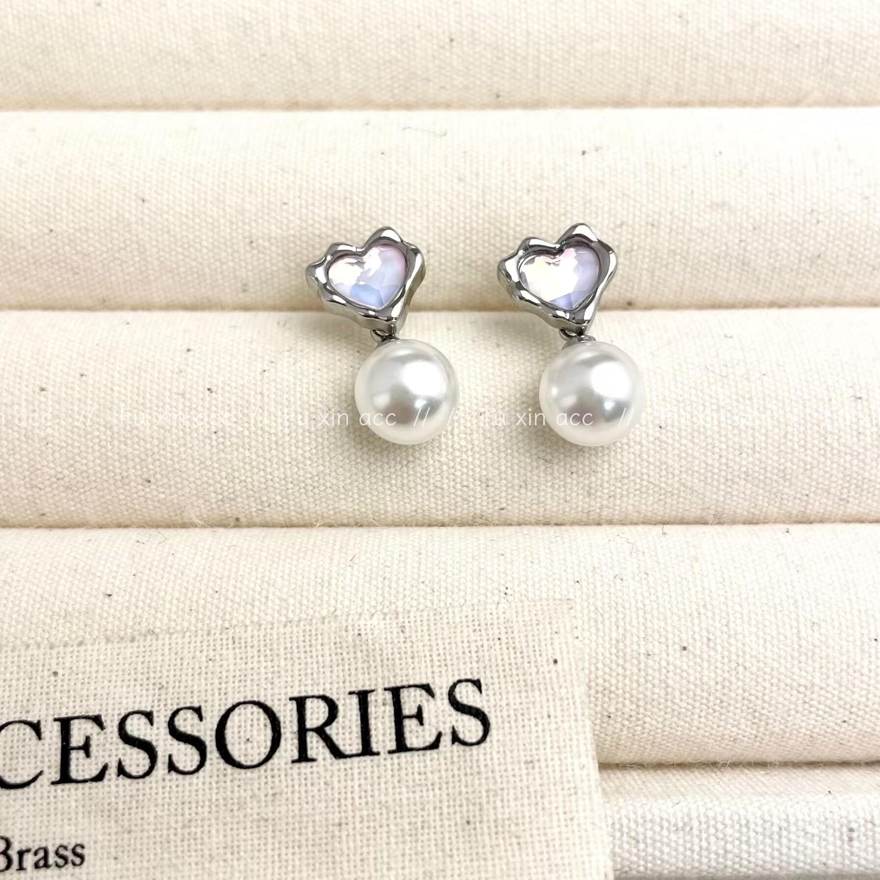 

2024 Роскошные серьги-сердечки с жемчугом - Универсальный, трендовый и элегантный женский дизайн