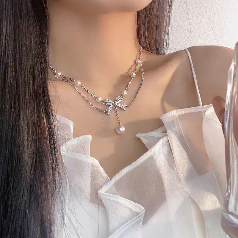 2024 Bowknot Pearl Necklace & Dress: Elegant Clavicle Chain Choker for Evening Wear