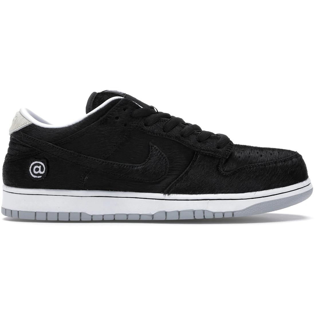 

Кроссовки Nike SB Dunk Low Medicom Toy (2020)(CZ5127-001) 36