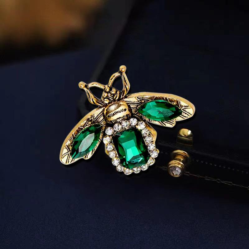 Rerto Bee Crystal Brooches For Women Enamel Rhinestone Animal Tassel Lapel Pins Men'S Suit Collar Pin Badge Accessories