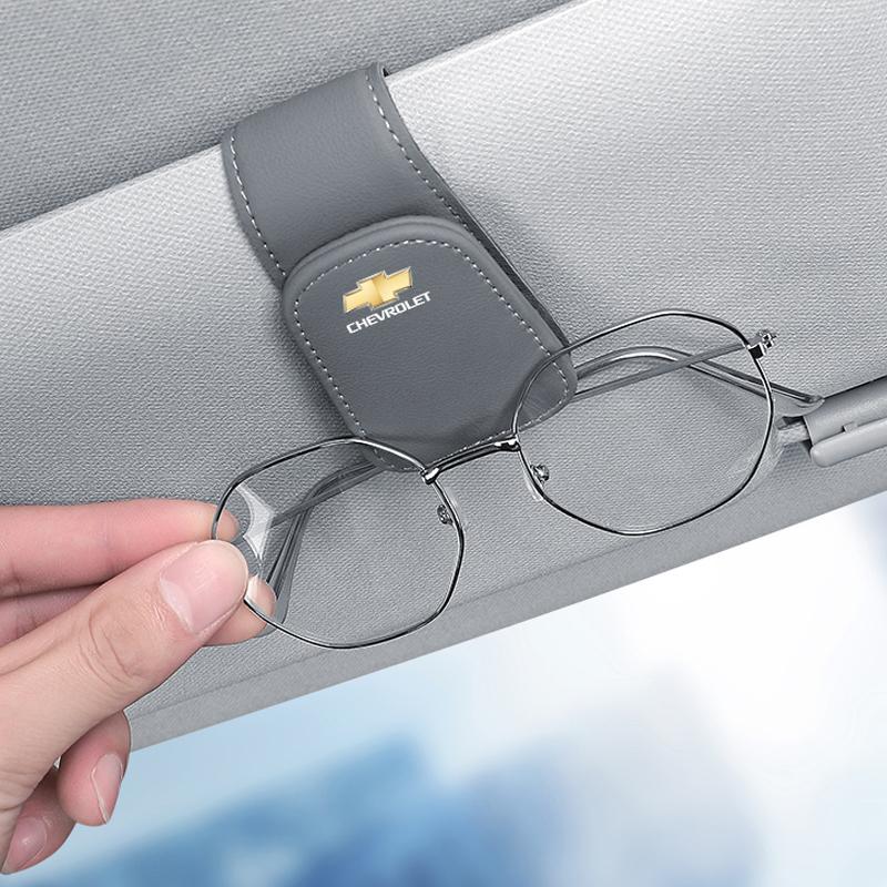 Car Interior Sun Visor Eyeglasses Holder Sunglasses Clip For Chevrolet Sail Aveo Colorado Cobalt Silverado Beat Equinox Tahoe