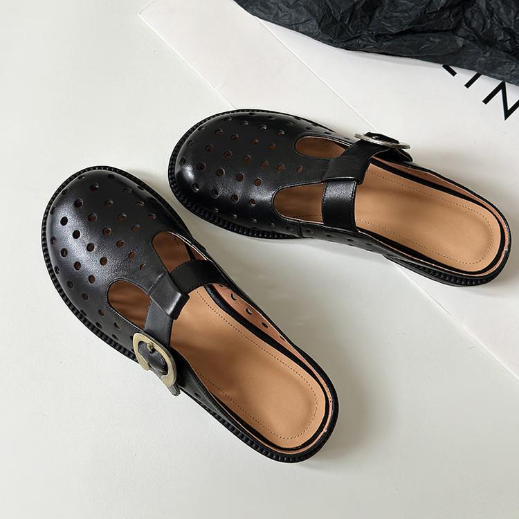Leather hole slippers women's 2025 summer new hollow block round head T-buckle with Mary Jane outer slippers