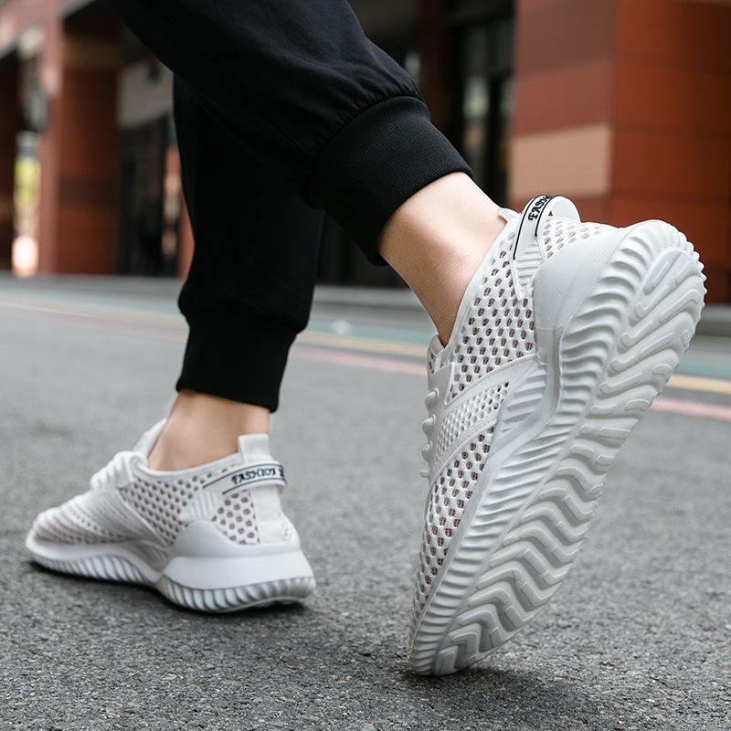 Shoes Men's Summer Hollow Mesh Surface Men's Shoes Plus Size Cold Dipping Shoes Lightweight Eva Men's Sneaker Running Shoes