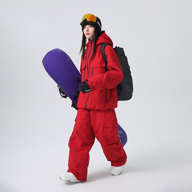 Ski Suit for Men and Women Hooded Ski Jacket and Pants Set Waterproof Breathable Loose Fit Snowboarding Suit Winter Outdoor Windproof Baggy Snow Suit