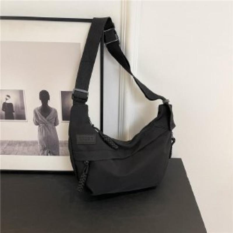 Dumpling Bag Women Crossbody Bag Large Capacity Commuter Bag New Bag Women Shoulder Minimalist Versatile Sports Backpack