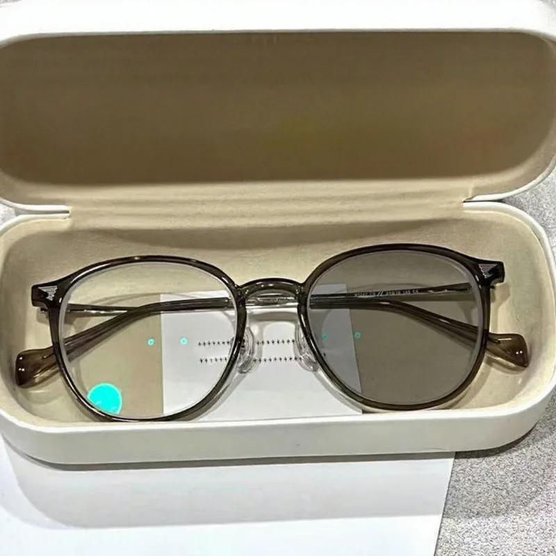 

Classic Retro Oval Full Frame Photochromic Myopia Glasses Business Ultra Light Comfortable Anti Blue Light Eyeglasses 0 To -4.0 0
