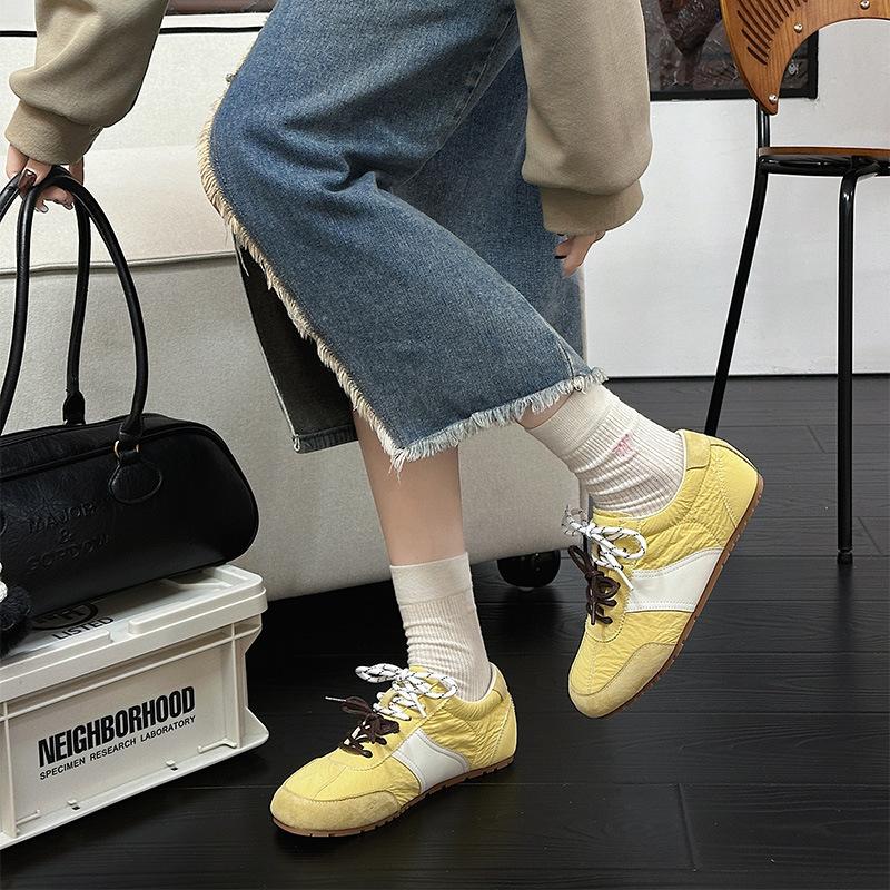 Dexun Schuhe Damen Soft-Sohle Forrest Gump Schuhe Neu Zweifarbig Schnürung Lässig Vielseitig Leicht Flachboden Sport- und Freizeitschuhe