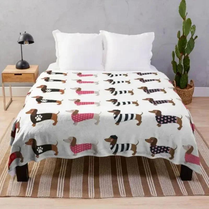 Dachshund Dog Blanket Fleece Spring/Autumn Wiener Sausage Dog Lightweight Throw Blankets for Sofa Car Bed King Queen Size