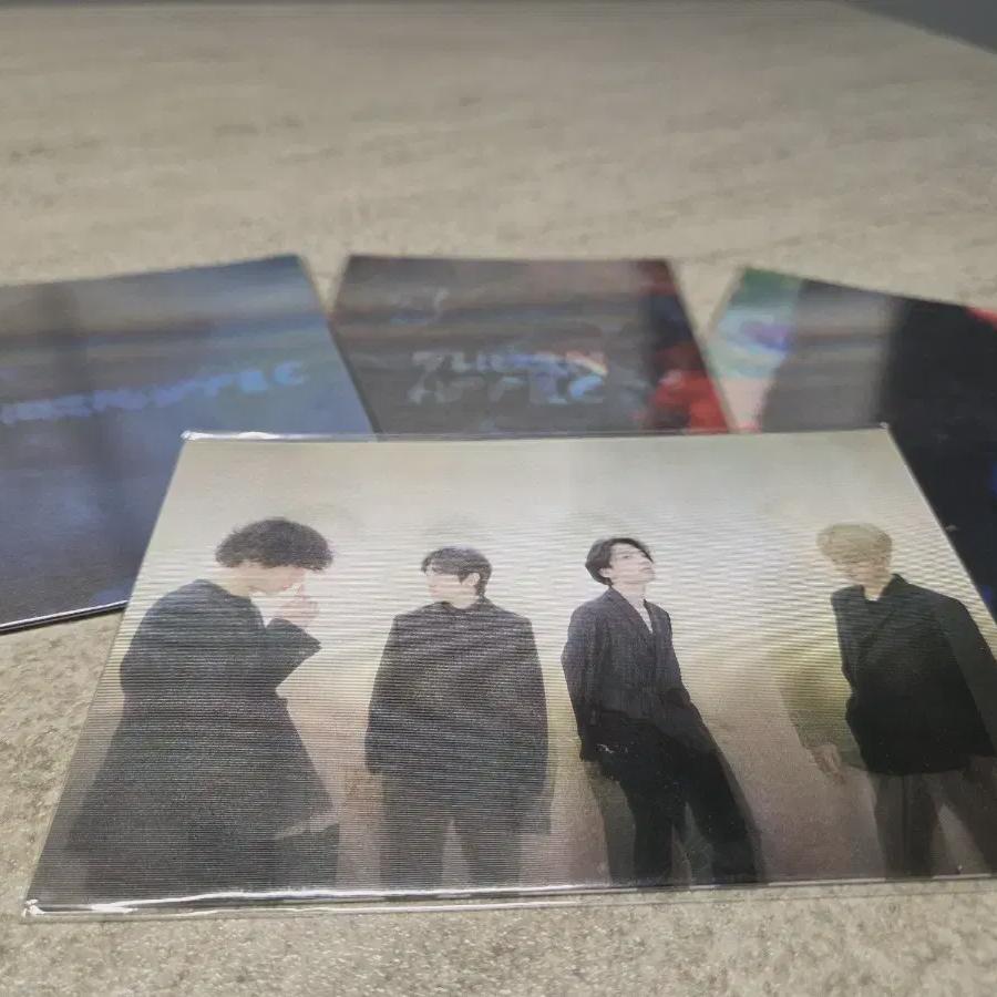 

Thorn-apple Hologram Postcard