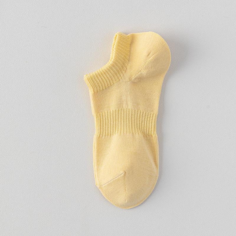 Women's Non-Slip Cotton Low-Cut Invisible Socks - Spring/Summer Thin, Anti-Pilling Short Socks