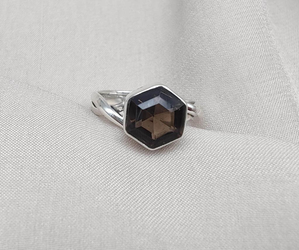 Smoky Quartz Hexagon Ring: 925 Sterling Silver Twisted Band
