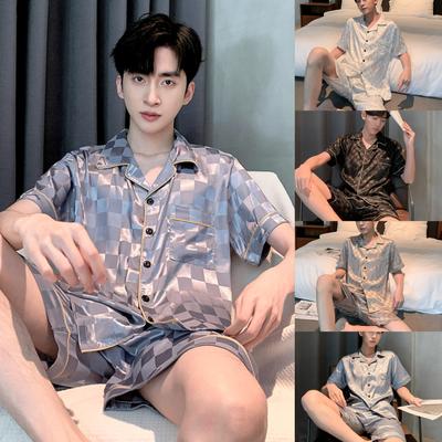 Herren Zweiteiliges Set aus Eisseide Pyjamas Herren Sommer Dünne Sektion der Jungen Kurzärmel Simulation Seide Homewear Anzug