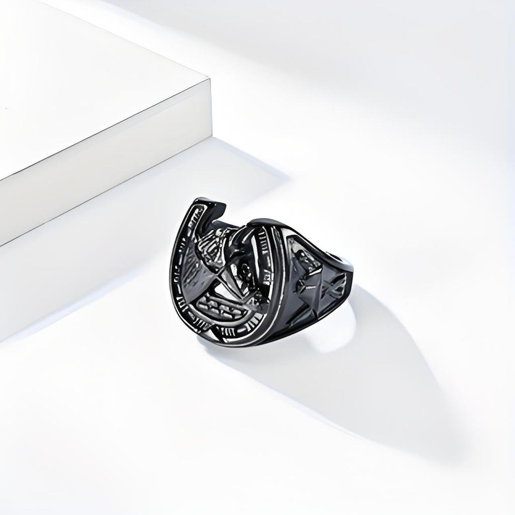 Retro Horse Head Stainless Steel Ring - European & American Riding Enthusiast Jewelry