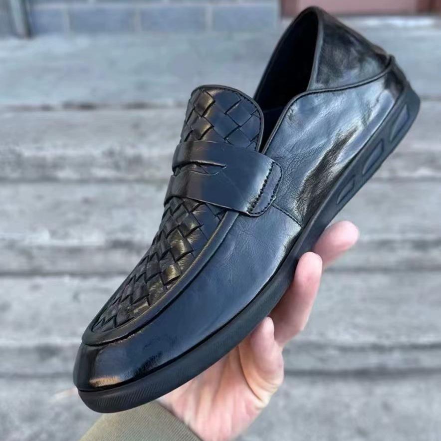 2024 Spring/Summer Men's Genuine Leather Slip-On Shoes: Trendy, Breathable, Versatile, Comfortable, Casual Designer Footwear