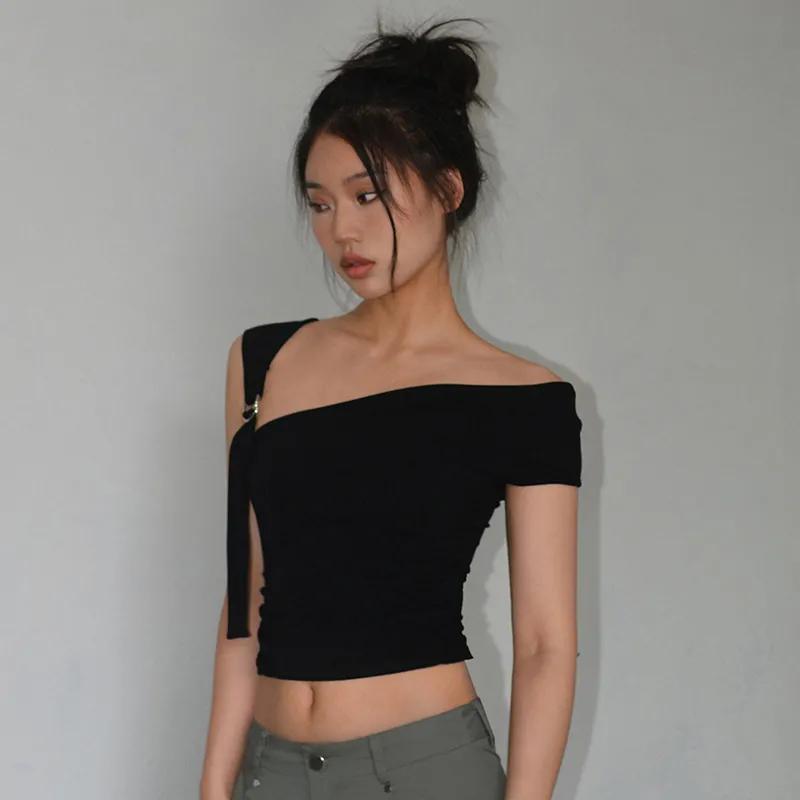 Fashion New Solid Color Hot Girl Slanted Shoulder Slim Short Short-sleeved T-shirt Women's Design Top Pullover