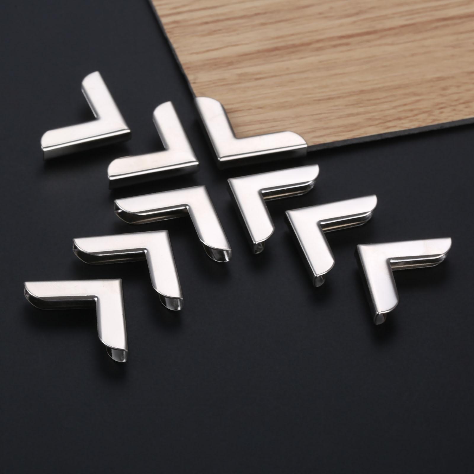 

20 шт. золотых скрапбукинговых блокнотов, альбомов, карточек, меню, железных папок для файлов, книжных уголков с покрытием 20*20 мм