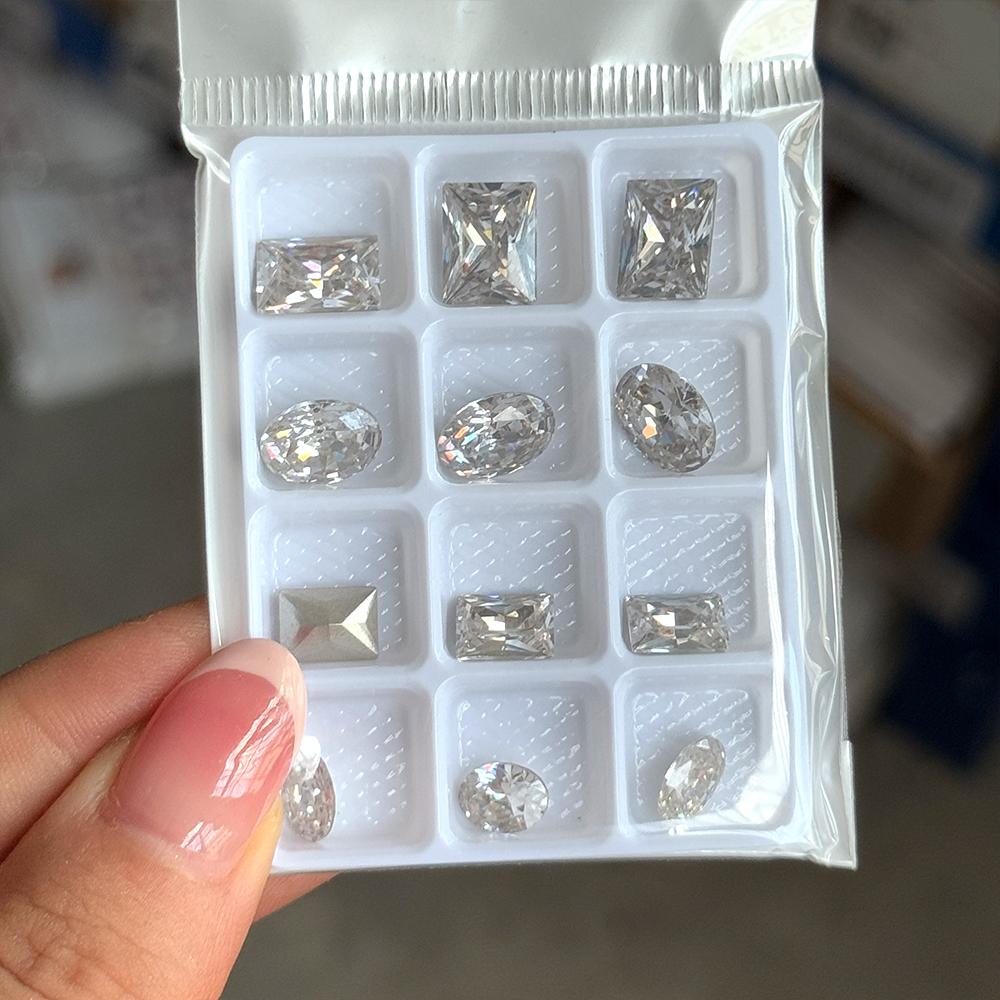 

3D Синие Сердца Овальные Квадратные Кристальные Шармы для Ногтей 10 шт. Смешанных Размеров и Форм Бриллианты для Ногтей Ювелирные Изделия Блестки Стекло y2k Стразы для Нейл-арта NO.33