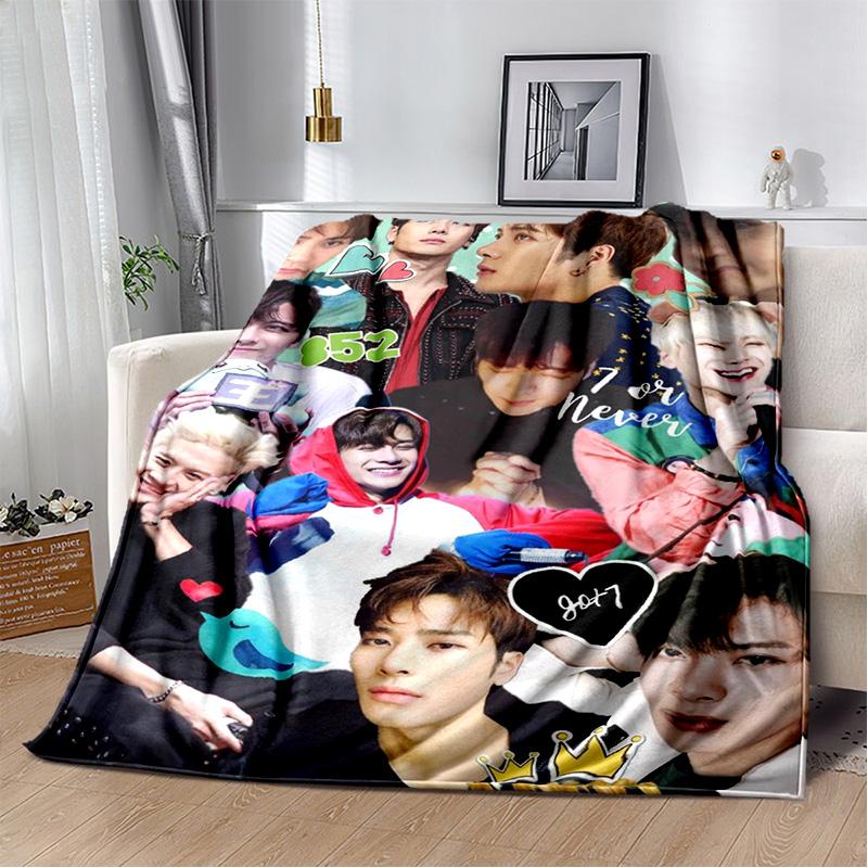 3D Jackson Wang Sångare Stjärna Mjuk Plyschfilt, Flanellfilt Kastafilt för Vardagsrum Sovrum Säng Soffa Picknick Barnpresent