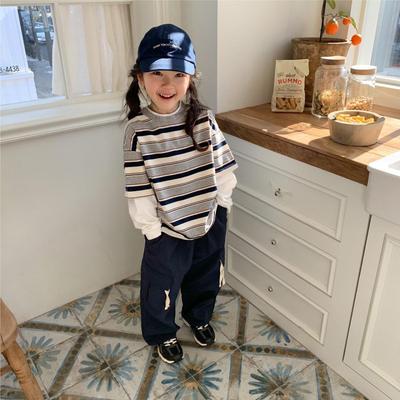 Kleinkind Baumwoll Langarmshirt mit Streifen im koreanischen Stil für Mädchen & Jungen