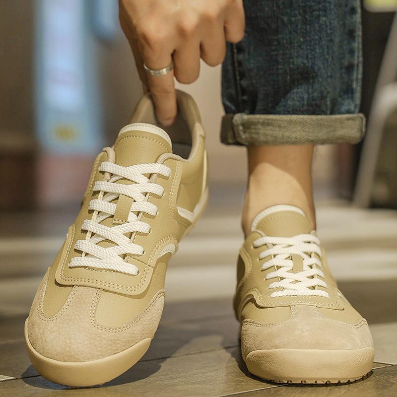 

Dexun shoes autumn leather surface little white casual leather shoes non-slip running sports soft sole new Forrest Gump board shoes 44 абрикосовий