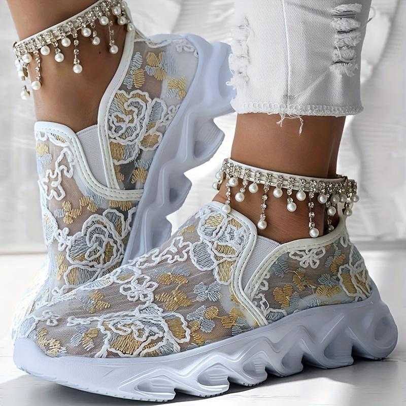 Fashion 2025 Autumn Plus Size Mesh Shoes Breathable Mesh Cutout Breathable Women's Sports Single Shoes