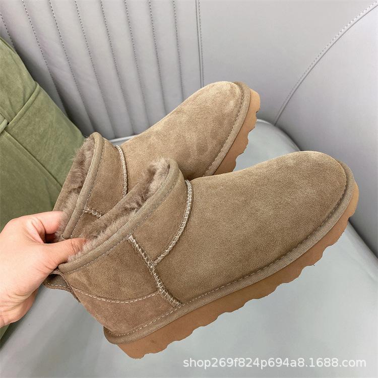 Sangpo snow boots women's fur integrated classic long tube piled thickened real wool warm cotton shoes men's winter shoes