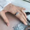 Серебряное кольцо с натуральным топазом 1.601ct, фианитами, вес изделия 2,68 гр (2207023)