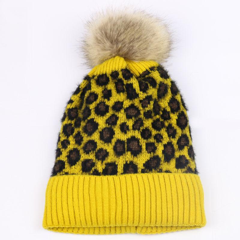Foreign trade Amazon Harajuku leopard print knitted hat female Korean version autumn and winter new leopard point thickened ear protector wool hat