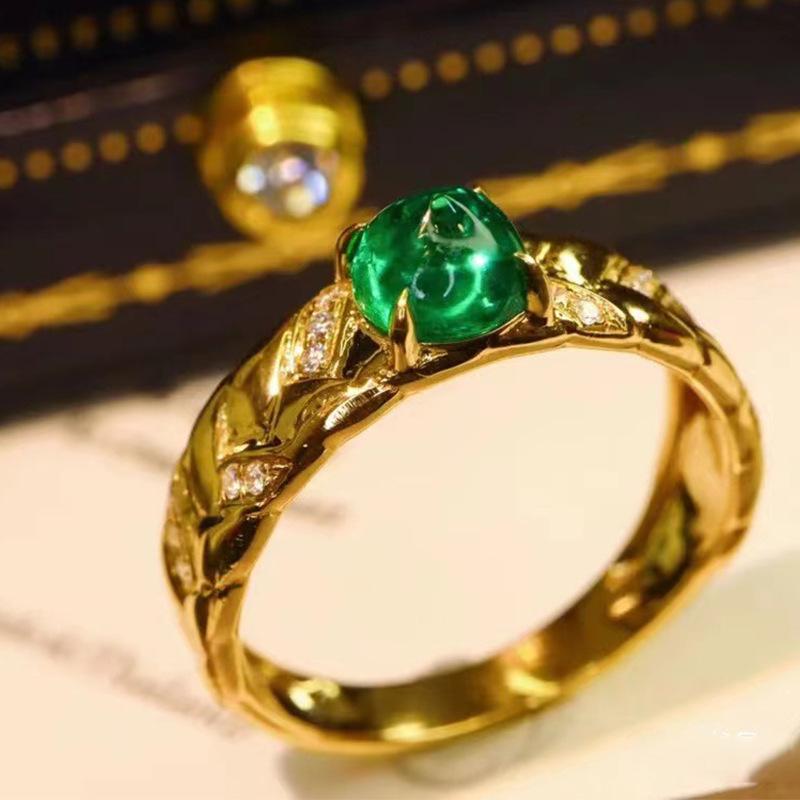 

Hui Zhiyi Simulated Royal Blue Oval Ring, Women s S925 Silver Engagement Band Size 8