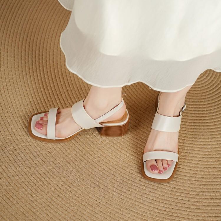 5Cm thick heel leather sandals women's summer new retro word with square head open toe middle heel soft-soled slippers women