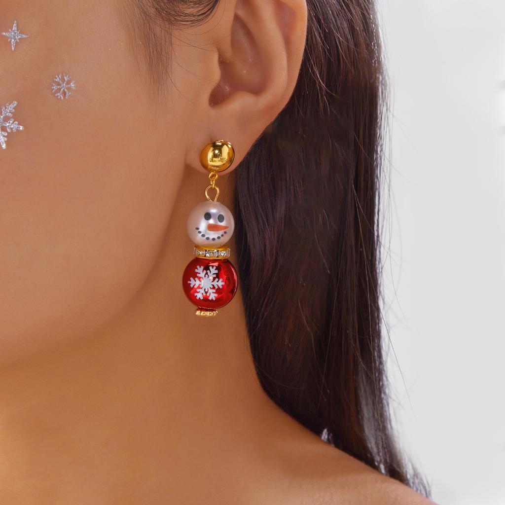 Design Sense Rhinestone Santa Claus Dangle Earrings for Women Red Green Crystal Drop Earrings Friendship New Year Party Jewelry