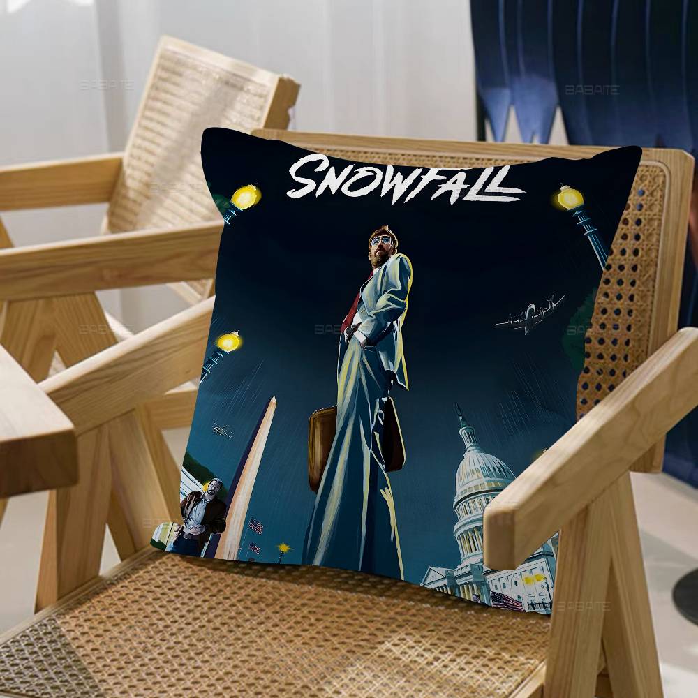 Snowfall Vintage Anime Cushion Cover Polyester Sofa Cushions Decorative Throw Pillows Home Decoration Pillowcover