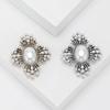 Pearl Baroque Brooches for Women Unisex Vintage Cross Pins Event Party Backpack Decoration Clothes Accessories