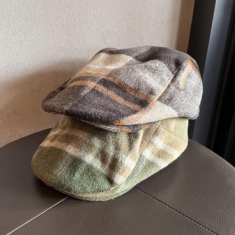 Newsboy Retro Plush Cap With Short Brim And Grid Design Fit For Autumn Fashion