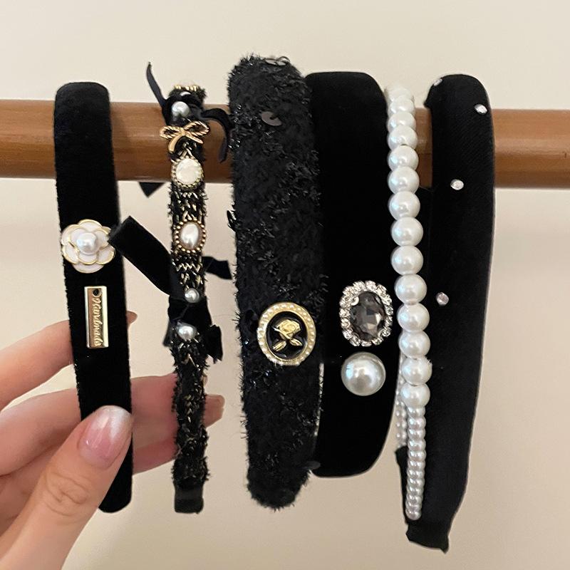 Rose Black Velvet Hair Bands For Women Classic Popular Korea Design Camellia Pearl Ribbon Headdress Head Wrap Headband