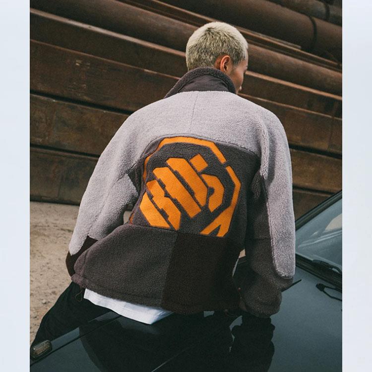 Li Ning Badfive Teplá bunda z jehněčího rouna s barevnými bloky Volný kardigan Stojáček Ležérní pánská bunda Soví-Fialová Šedá AFDR703-2