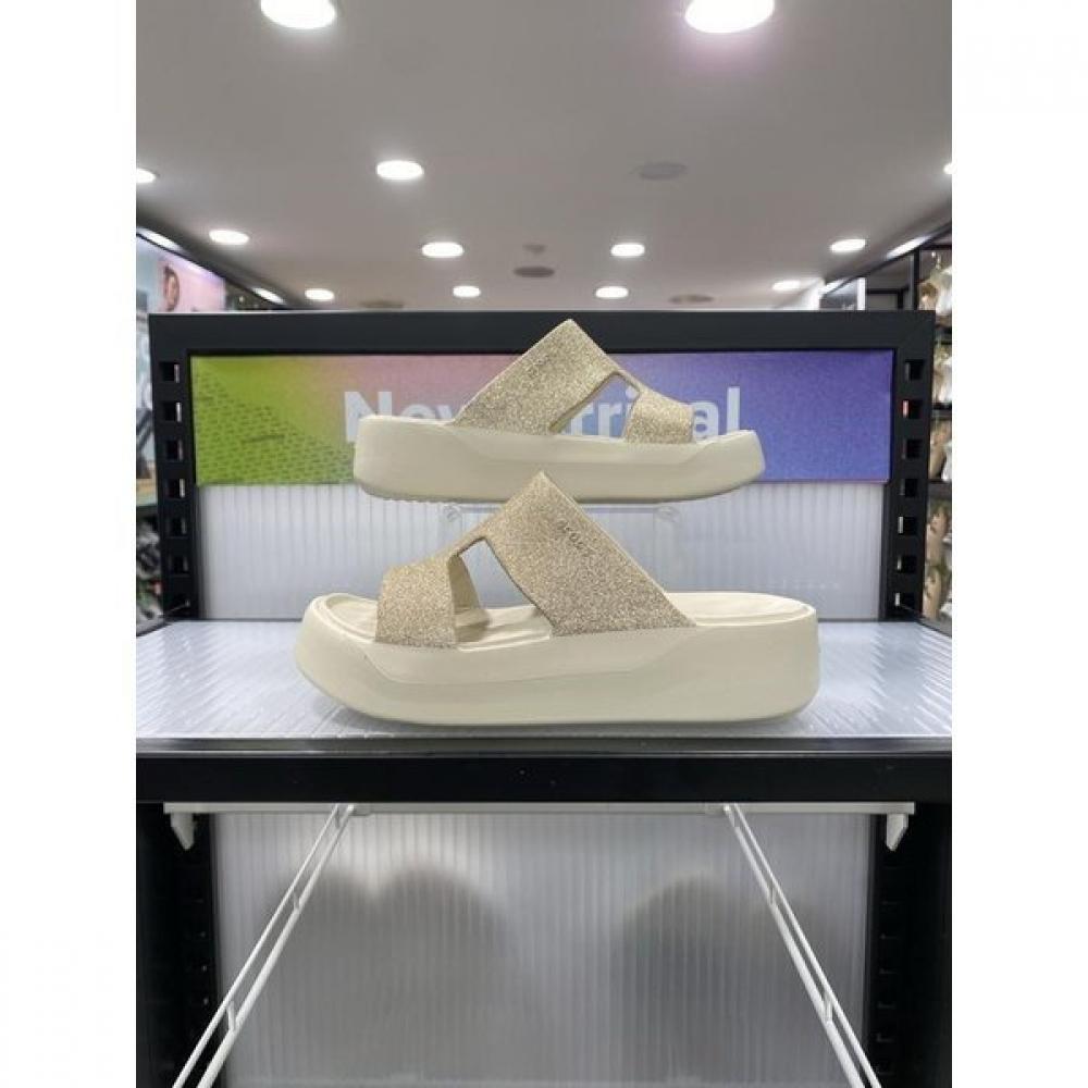 

Crocs Getaway Platform Glitter H209667 160 star/260