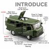 1:18 Scale Russian UAZ TRAVELER Car Model Toy Metal Diecast Pull Back Sound Light Station Wagon Van Models Ornaments Gifts