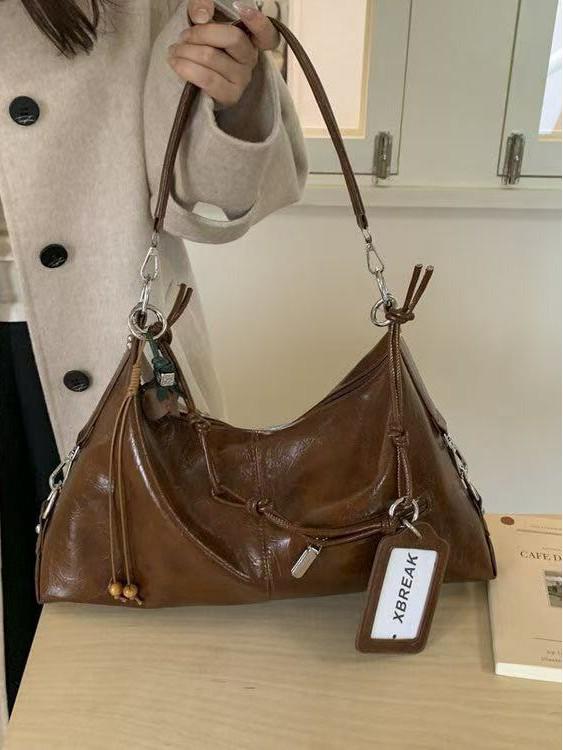 Chic Retro Textured Women's Crossbody Bag - Versatile & High-End Design