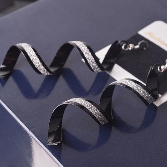 Twist Spiral Eardrops Long Drop Women Retro Style Fashion Dangle Hook Earrings