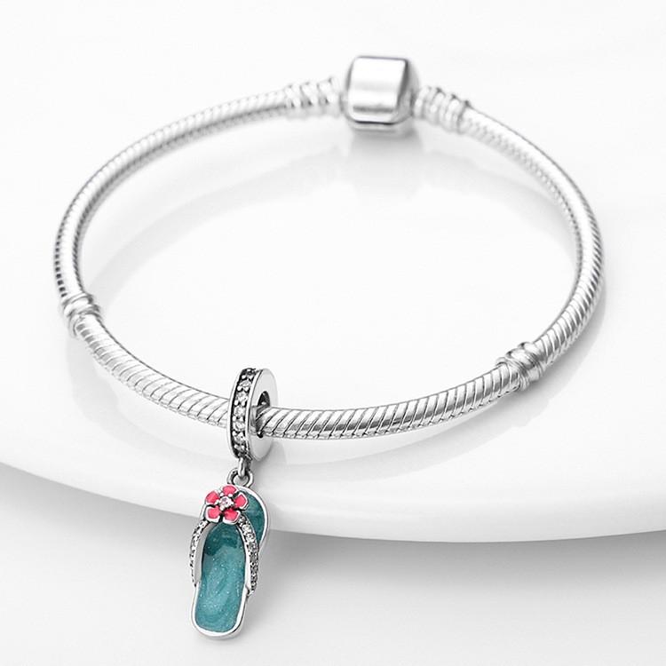 DIY Schmuckzubehör, Armbänder, Halsketten, Schlüsselanhänger, Hausschuhe, Schlittschuhe, Anhänger