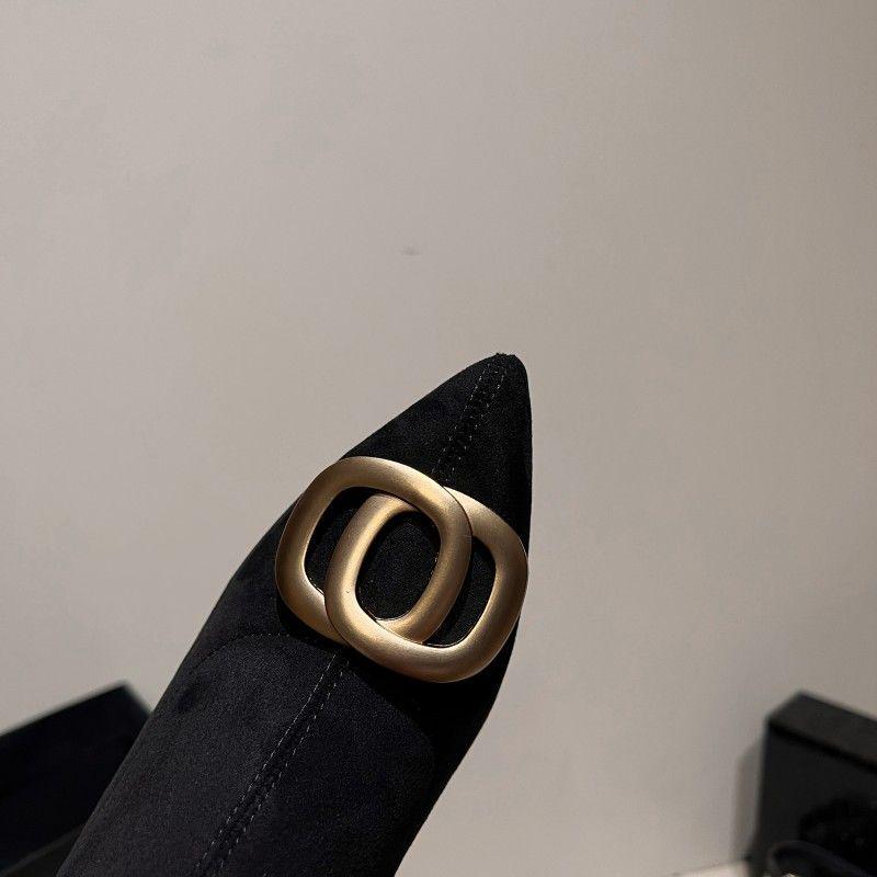 2025 Men's Knitted Stretch Stiletto Boots with Metal Buckle, Slim Fit & Versatile for Autumn/Winter.